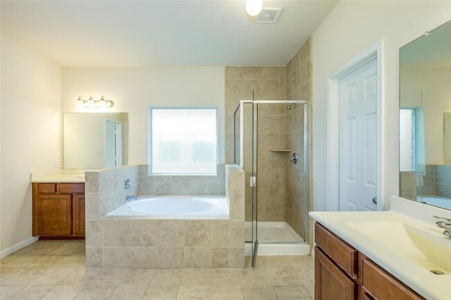 Building Photo - 8919 Inglebrook Ln