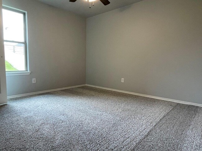 Building Photo - 13609 Watson Dr