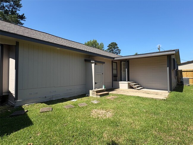 Building Photo - 17807 Dean Ct