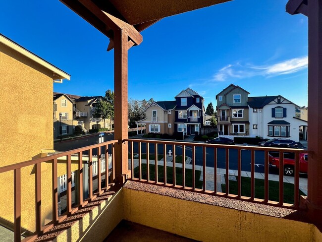 Building Photo - Two Bedroom South Napa Home