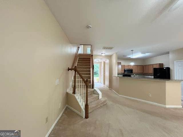 Building Photo - 3455 Fernview Dr