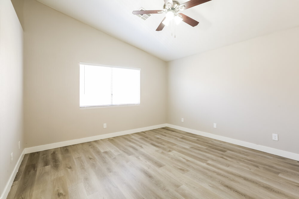 Building Photo - 4375 Coyote Crest Ct