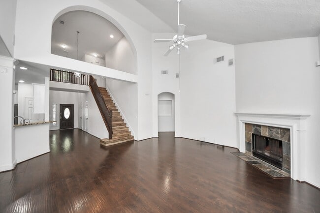 Building Photo - 20510 Pioneer Bend Ct
