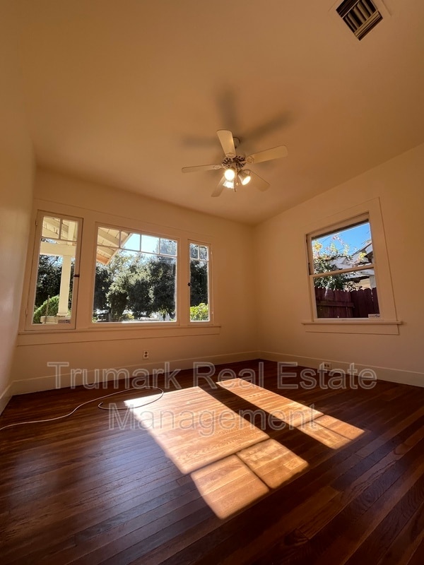 Building Photo - 1887 Monte Vista St