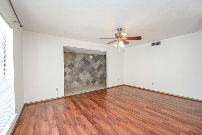 Building Photo - 3803 Cypressdale Dr