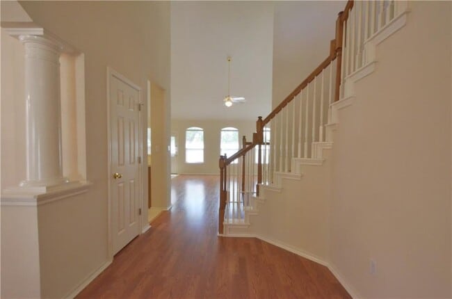 Building Photo - 9005 Mountain Mist Ln