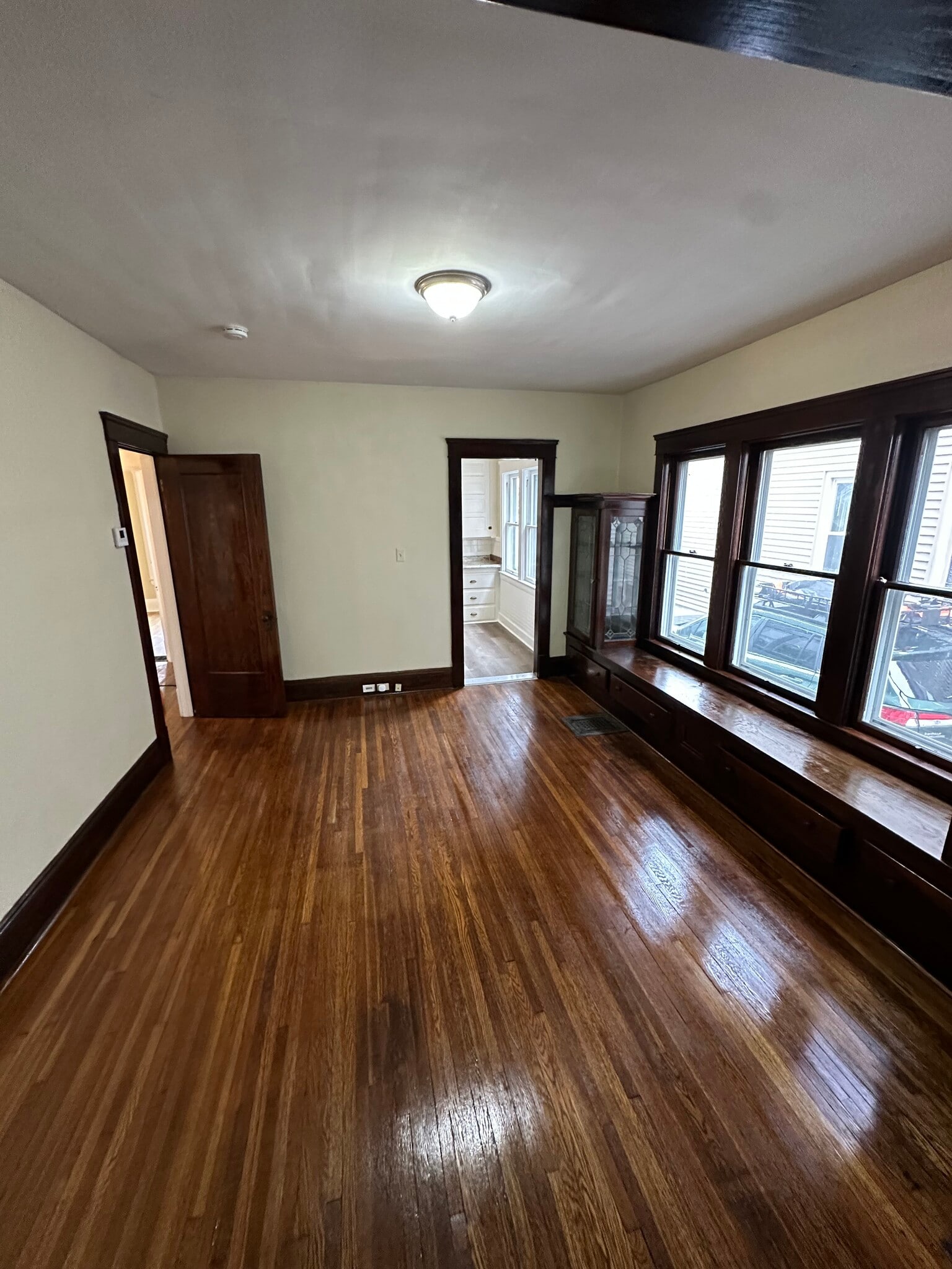 Dining room - 1302 W 102nd St