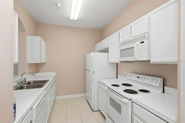 Building Photo - 7123 Yacht Basin Ave