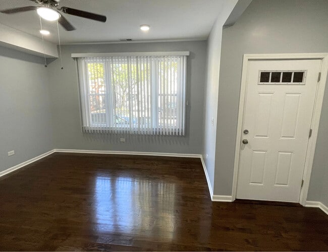 Building Photo - 1836 S May St