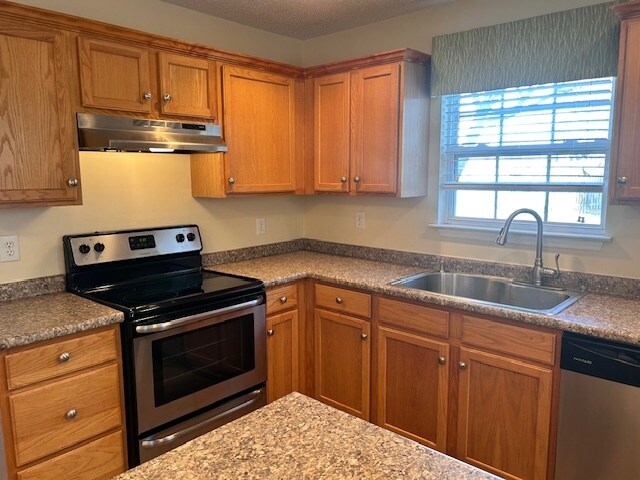 Building Photo - 4537 Cross Ridge Ln