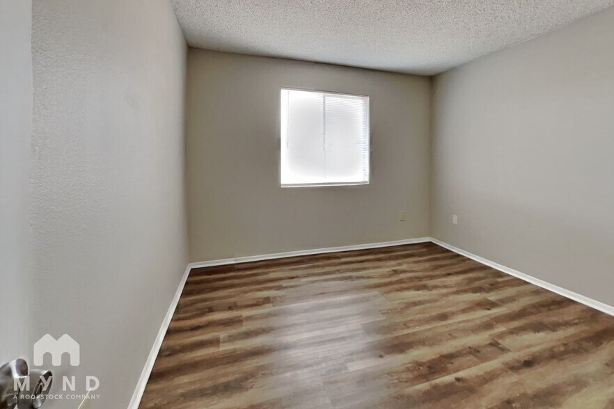 Building Photo - 4102 W Camino Acequia