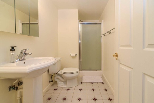 Building Photo - 4993 S Ridgeside Cir