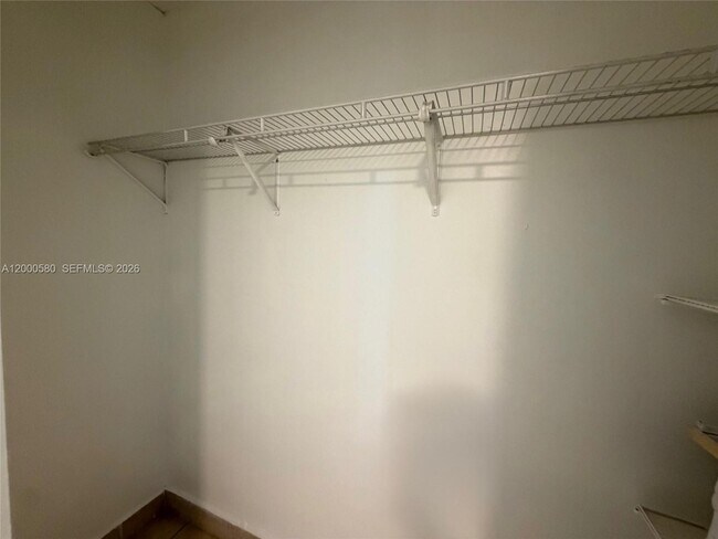 Building Photo - 518 NW 10th St