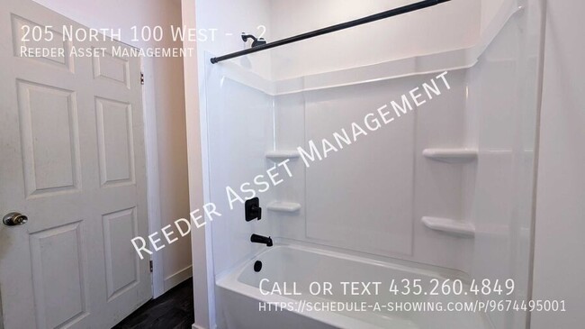 Building Photo - 205 N 100 W