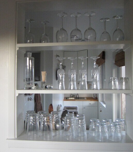 Building Photo - 655 Pomona Ave