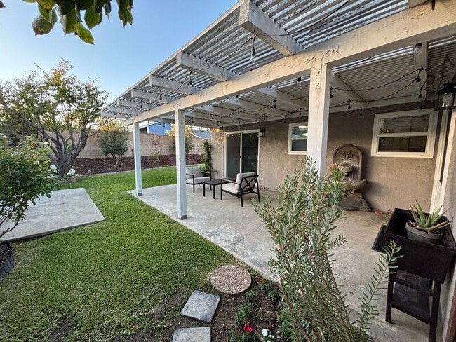 Building Photo - 2507 Moss Cir