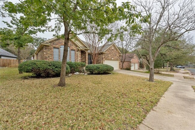 Building Photo - 8516 Dunsmere Dr