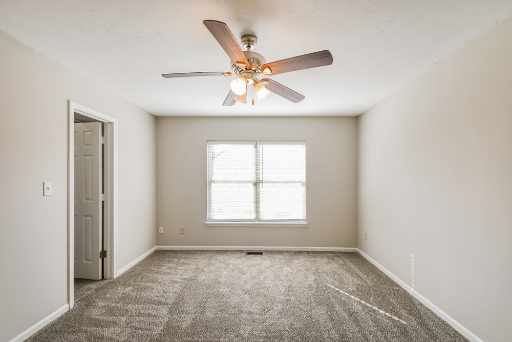 Building Photo - 5805 Tanager Ln