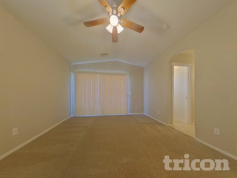 Building Photo - 4442 W Apollo Rd