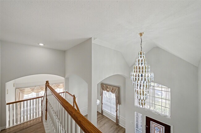 Building Photo - 5807 Bayberry Way