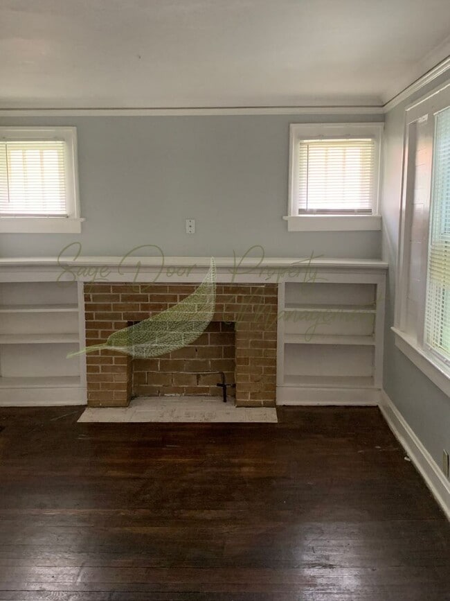 Building Photo - RENT SPECIAL!!!