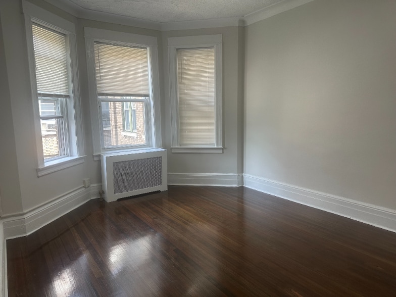 Building Photo - 264-268 Palisade Ave
