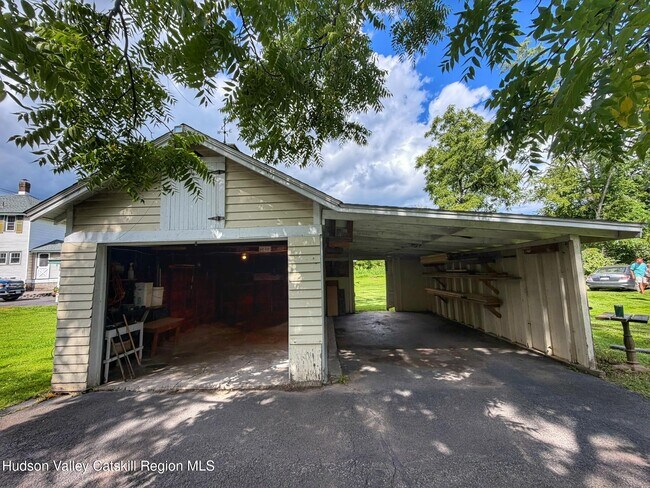 Building Photo - 6241 US-209