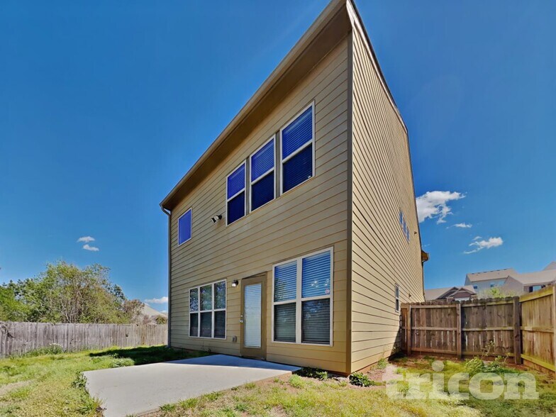 Building Photo - 1566 Charcoal Ives Rd