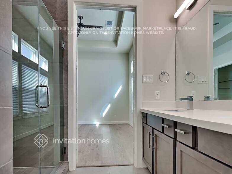 Building Photo - 6375 Paddington Bnd Dr