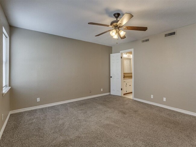 Building Photo - 2131 Jazzman Dr