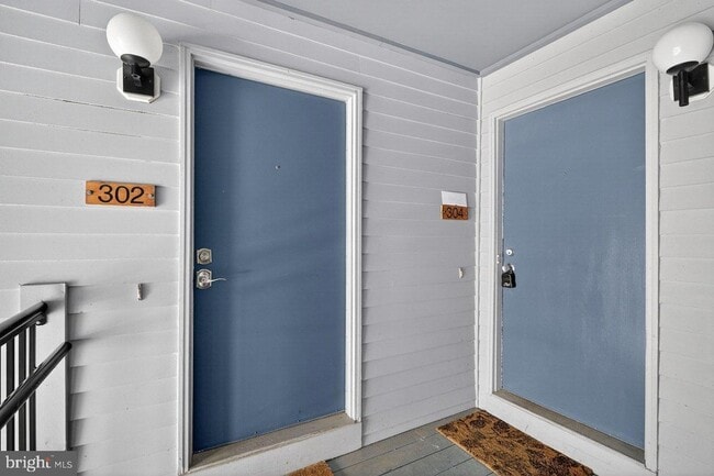 Building Photo - 304 Aspen Dr