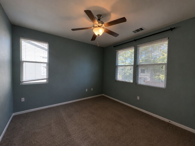 Building Photo - 2089 Boccioni Ln