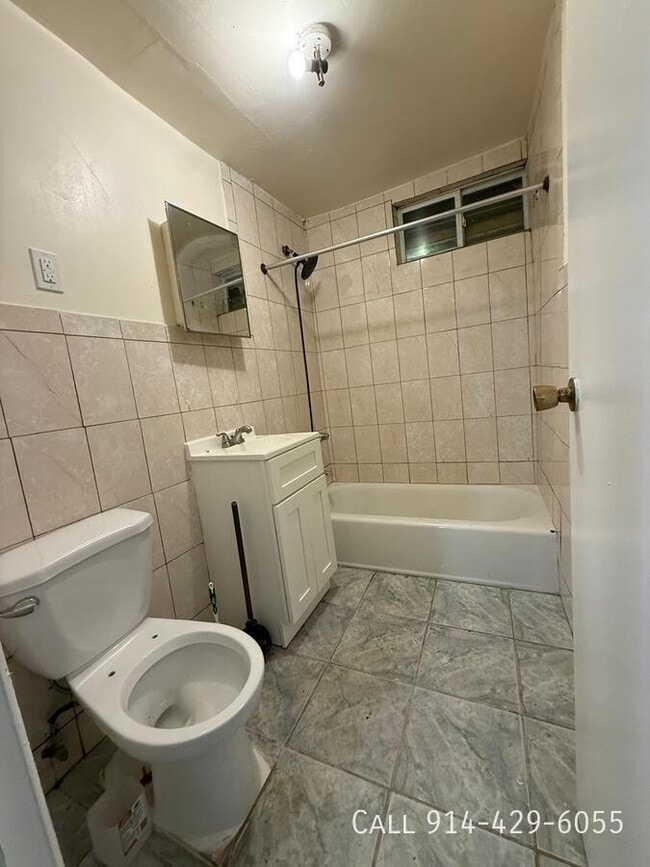 Building Photo - 78 Hamilton Ave