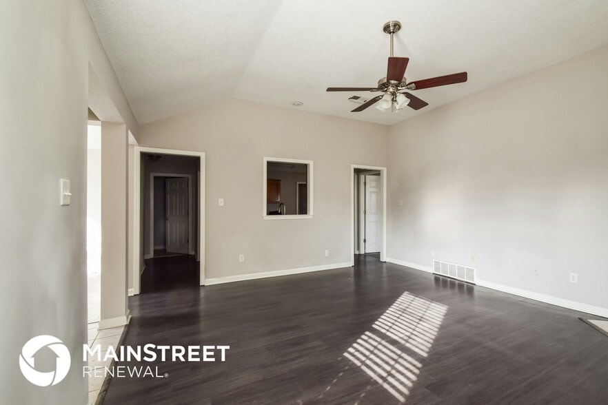 Building Photo - 8306 Red Creek Dr