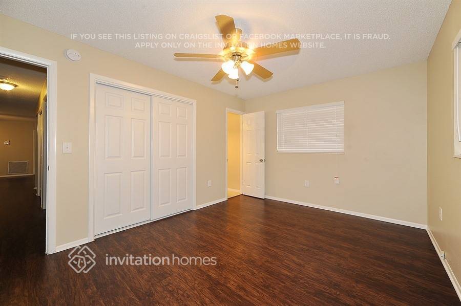 Building Photo - 312 48th St W