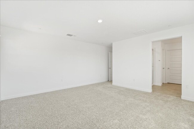 Building Photo - 1052 Lost Creek Ranch Dr