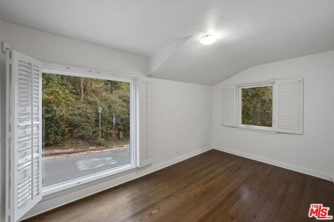 Building Photo - 2319 Outpost Dr