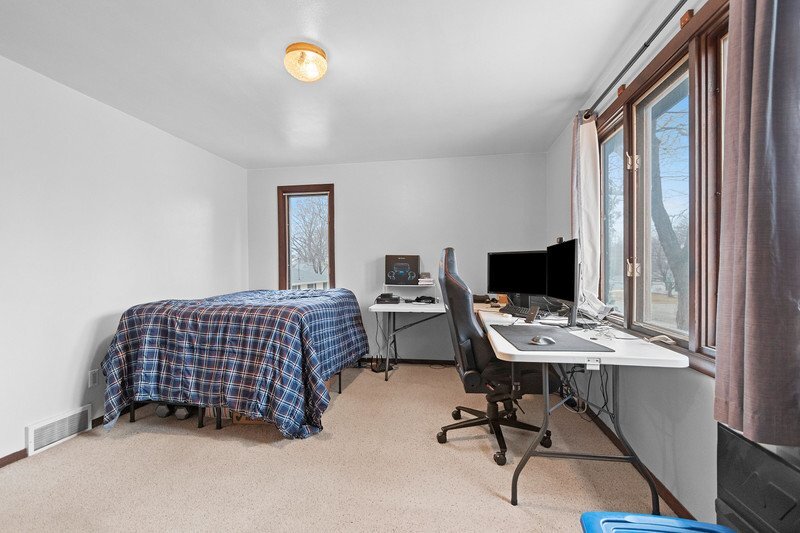 Building Photo - 2252 Deer Trail