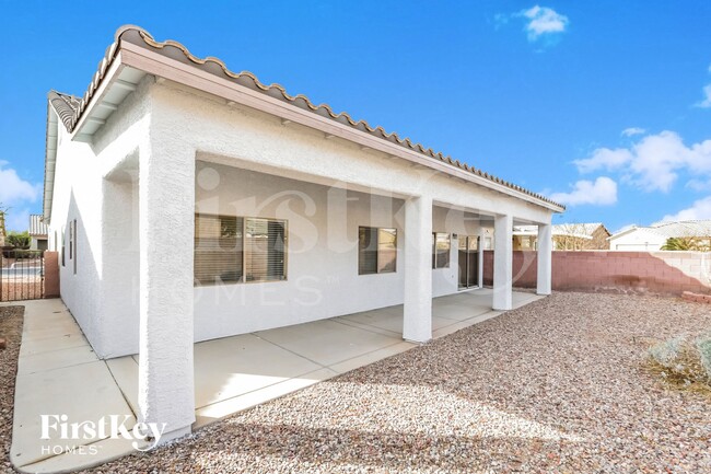 Building Photo - 5898 Swan Point Pl