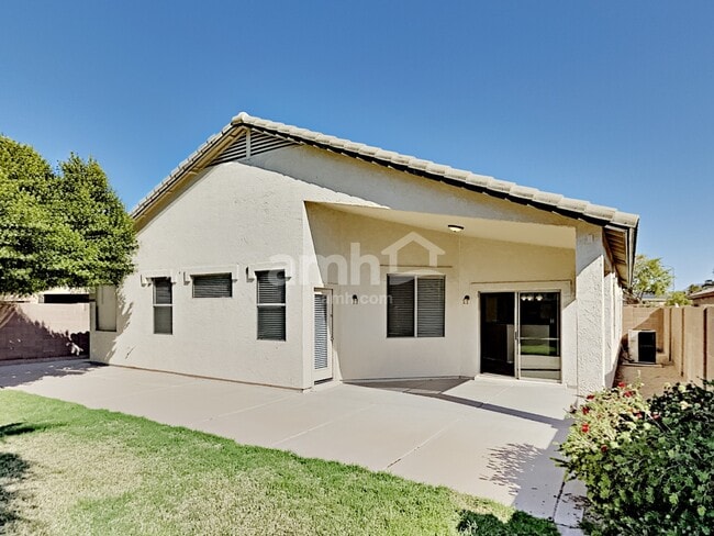 Building Photo - 10253 E Jerome Ave