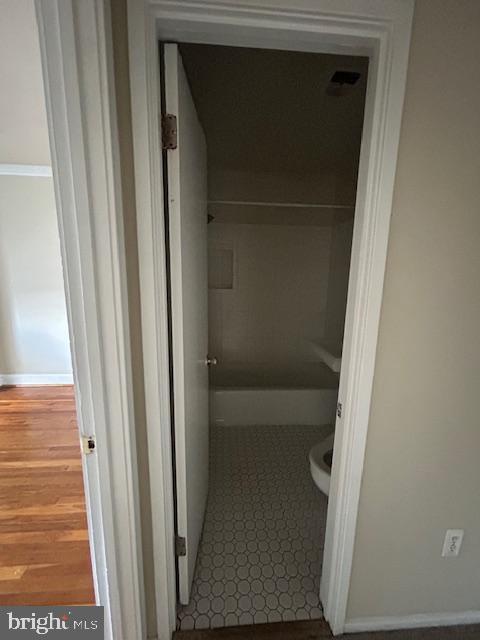 Building Photo - 10142 Fair Wds Dr