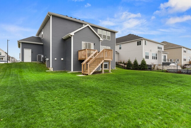 Building Photo - 1014 Dr John Burkey Dr