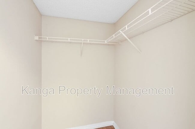 Building Photo - 4159 N Haverhill Rd