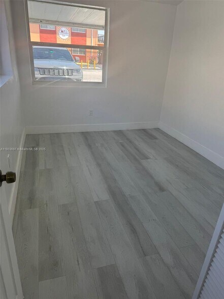 Building Photo - 720 NW 56th St