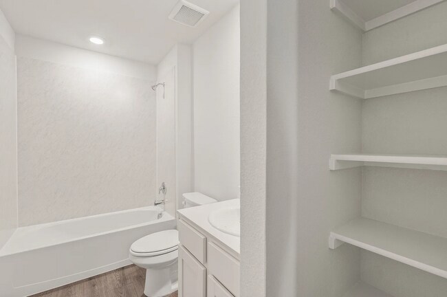 Building Photo - 3401 marie drive