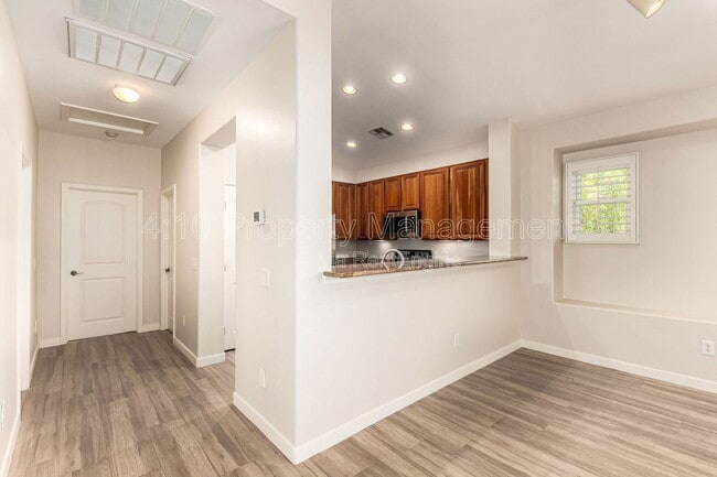 Building Photo - 4175 E Jasper Dr