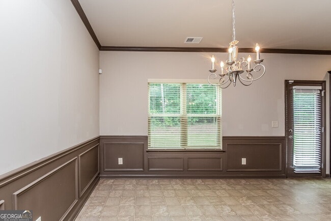 Building Photo - 611 Sweet Ashley Way