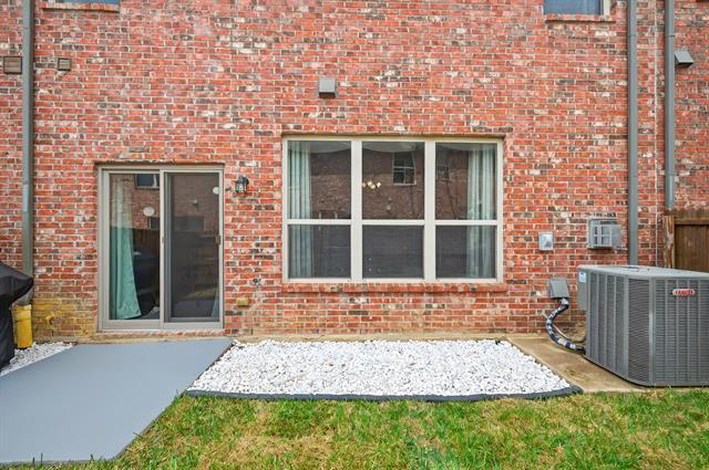 Building Photo - 415 Teague Dr