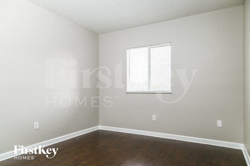 Building Photo - 13446 SW 291st Ln