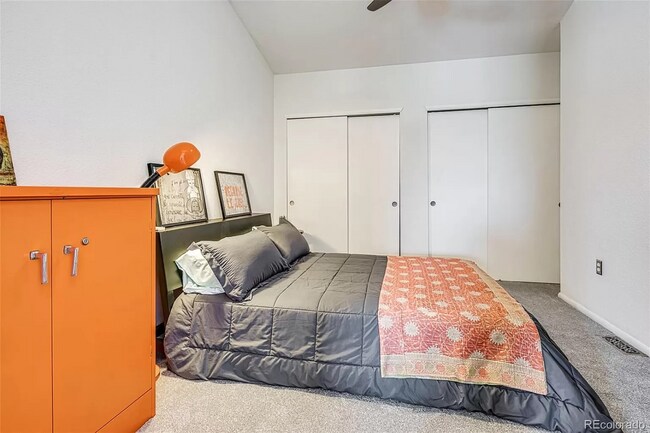 Building Photo - AVAILABLE JULY! Fully-remodeled RiNo Townhome!
